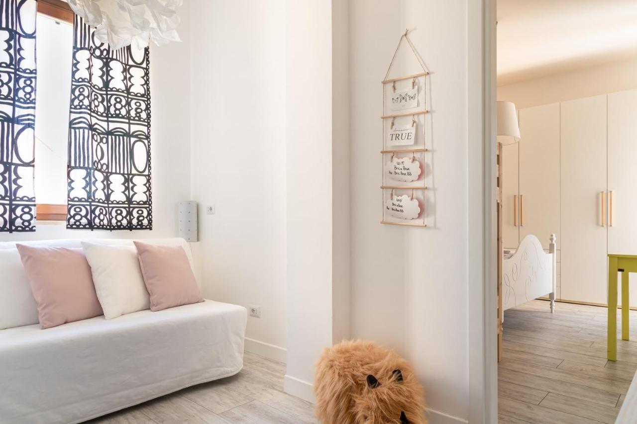 Bed And Breakfast Bric & Brac Grottammare Buitenkant foto