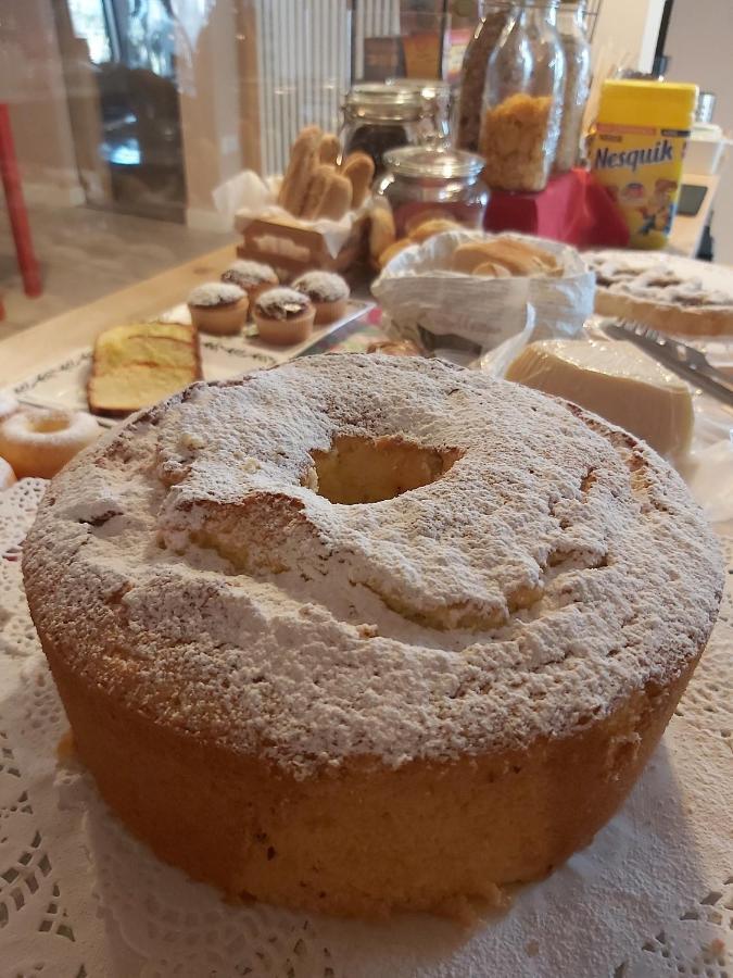 Bed And Breakfast Bric & Brac Grottammare Buitenkant foto
